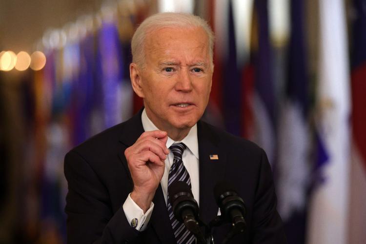 WASHINGTON, DC - MARCH 11: U.S. President Joe Biden speaks as he gives a primetime address to the nation from the East Room of the White House March 11, 2021 in Washington, DC. President Biden gave the address to mark the one-year anniversary of the shutdown due to the COVID-19 pandemic. Alex Wong/Getty Images/AFP == FOR NEWSPAPERS, INTERNET, TELCOS &amp; TELEVISION USE ONLY == Foto: Alex Wong/Ritzau Scanpix