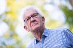 Ingen kan slå den grønne Winfried Kretschmann ved valget i Baden-Württemberg. Han har været ministerpræsident i 10 år og får nok 5 år mere. Hans opskrift på politisk succes er enkel: Det gælder bare om at høre efter, hvad andre mennesker siger. Foto: Tom Weller/Ritzau Scanpix