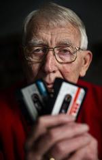 Lou Ottens - manden bag kassettebåndet og den musikalske frihed, det gav - er gået bort. Foto: Jerry Lampen/Ritzau Scanpix