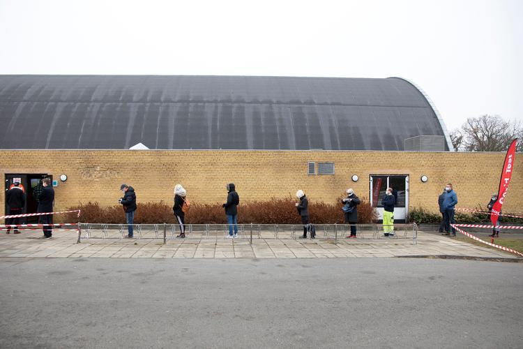 I løbet af weekenden har Falck ansat 100 nye podere for at imødegå kortere ventetider i Region Sjælland. Foto: Finn Frandsen/POLFOTO