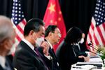 Kinas udenrigsminister, Wang Yi, afviser de amerikanske anklager. Foto: Pool/Ritzau Scanpix