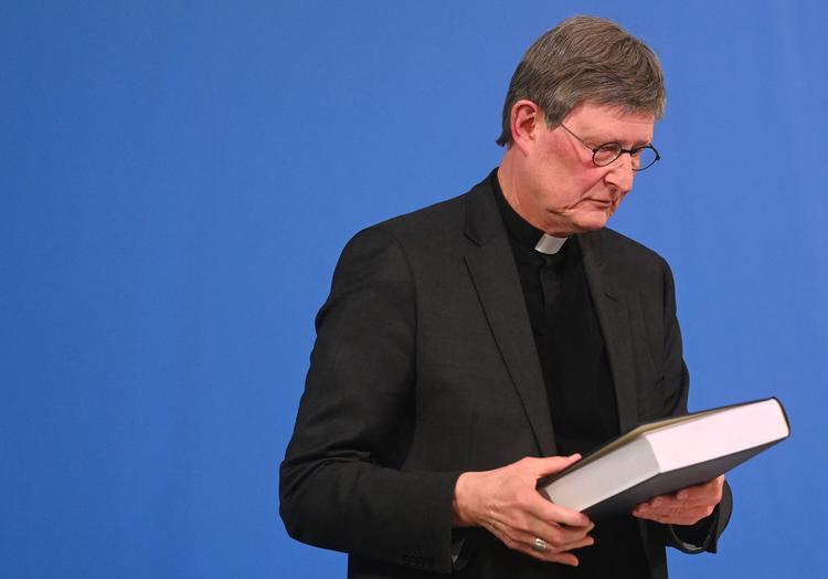 Ærkebiskop i Köln Rainer Maria Woelki valgte at sylte en rapport om præsters seksuelle overgreb på mindreårige. Af hensyn til gerningsmændenes retssikkerhed, forklarede han. Foto: Ina Fassbender/Ritzau Scanpix