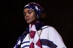 En model viser en Hilfiger-kreation under modeugen i London i 2020. Arkivfoto Vianney Le Caer/Ritzau Scanpix