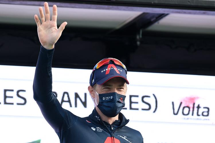 Den tidligere dobbelte verdensmester i enkeltstart Rohan Dennis hyldes efter sejren i Volta a Catalunya.
 Foto: Josep Lago/Ritzau Scanpix