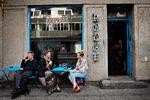 Rouge Oysters - her fotograferet før corona - på Gammel Kongevej er at de steder, der føles som en ægte nabolagsrestaurant. Og deres takeaway er fremragende, skriver anmelderen. Foto: Martin Lehmann/POLFOTO