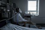 Antallet af indlagte med coronavirus er faldet for anden dag i træk. Antallet af indlagte er således faldet med 7 til 211. (arkivfoto) Foto: Mads Nissen/POLFOTO