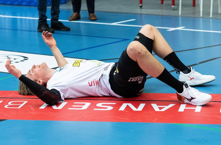 Morten Jensen og resten af holdet fra Ringsted kollapsede i sidste øjeblik, da Lemvig-Thyborøn til sidst fik udlignet   og undgik nedrykningspladsen. Foto: John Randeris/Ritzau Scanpix