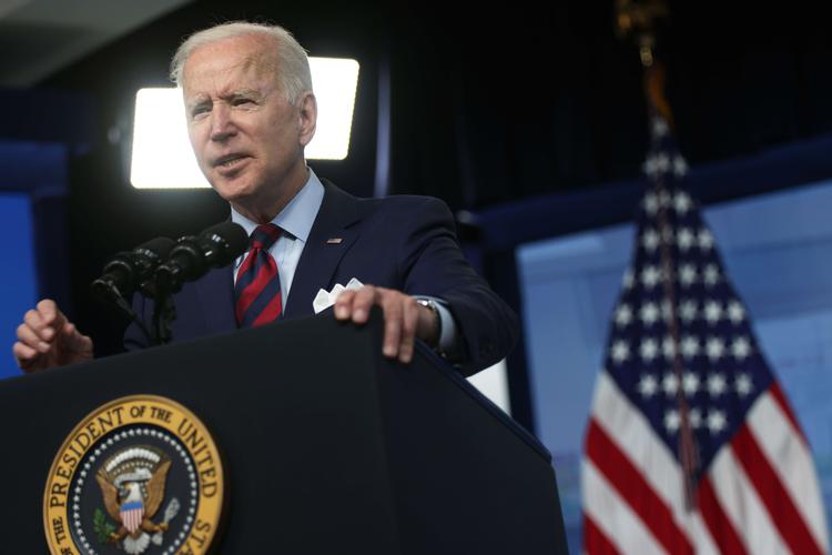 WASHINGTON, DC - APRIL 07: U.S. President Joe Biden speaks during an event at the South Court Auditorium at Eisenhower Executive Office Building April 7, 2021 in Washington DC. President Biden delivered remarks on the administration's "American Jobs Plan." Alex Wong/Getty Images/AFP == FOR NEWSPAPERS, INTERNET, TELCOS &amp; TELEVISION USE ONLY == Foto: Alex Wong/Ritzau Scanpix