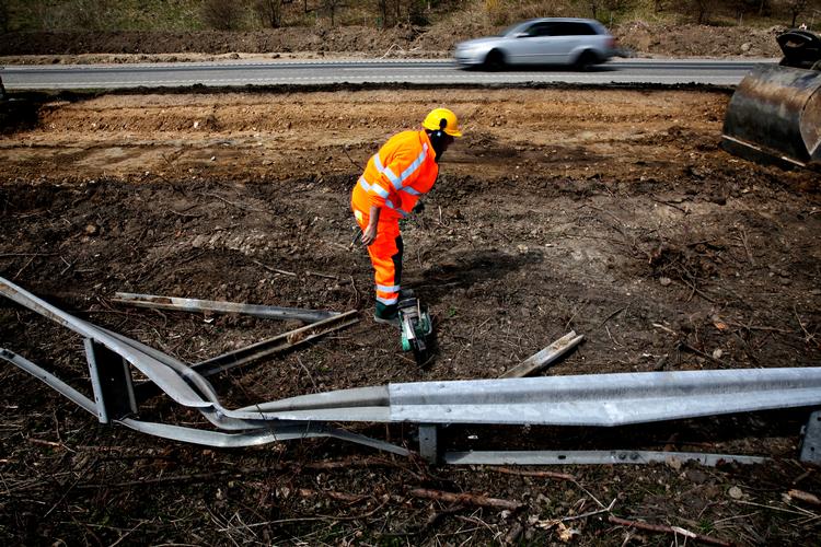 Vejnettet, hovedsageligt motorvejene, skal udbygges for 47 milliarder kroner, mener regeringen.  Foto: Martin Lehmann/POLFOTO