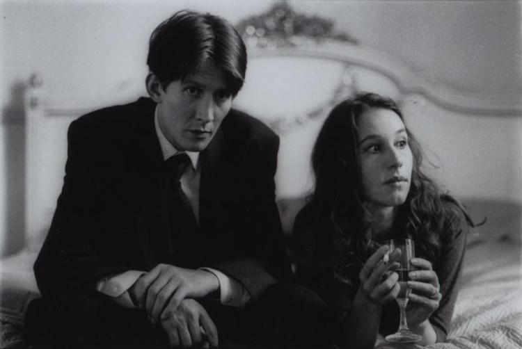 I ’Sidste omgang’ tilbringer den alvorligt kræftramte tjener, Lars (Thomas Bo Larsen), sin sidste dag i København, inden han har tænkt sig at sætte sig på et fly og drage udenlands.  