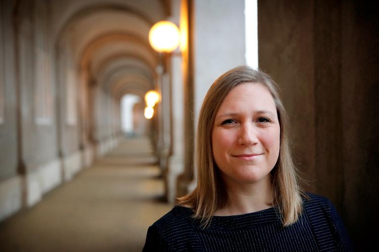 Eva Flyvholm, udenrigs- og forsvarsordfører for Enhedslisten, runder 40 år søndag 18. april. Foto: Jens Dresling/POLFOTO