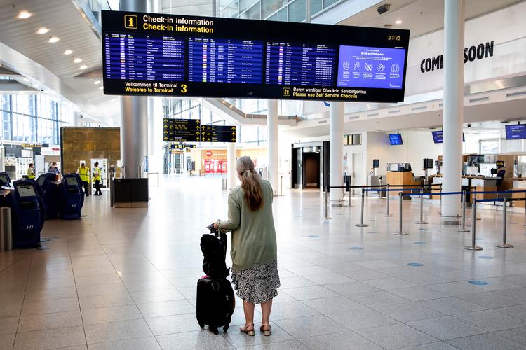 Selv om en ny og mere langsigtet plan for lempelsen af de danske rejserestriktioner glæder Dansk Erhverv, er det ikke lutter glade dage for erhvervslivet. Først i juni kan danskere rejse 'restriktionsfrit' Foto: Finn Frandsen/POLFOTO
