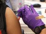 Frem mod sommerferien modtager Danmark 700.000 ekstra doser coronavaccine fra Pfizer/BioNTech. Foto: Joe Raedle/Ritzau Scanpix