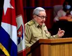 Efter årtier som højt placeret medlem af kommunistpartiet overlader Raul Castro tøjlerne til yngre loyalister. Det bekræftede han i en tale fredag på det cubanske kommunistpartis kongres i Cubas hovedstad, Havana. Foto: Ariel Ley Royero/Ritzau Scanpix
