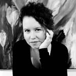 Anne Mia Steno trækker med fryd på sin antropologiske baggrund. For fire år siden kom ’Imellem grænser’, der er en lille underfundig perle om kulturmødet imellem en pige fra Indien og den danske virkelighed. Foto: Pr