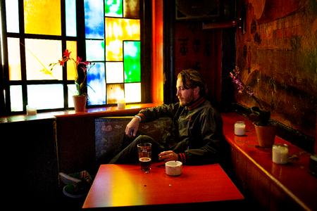 Forfatter Jacob Skyggebjerg fotograferet på Hong Kong. Arkivfoto. Foto: Jacob Ehrbahn/POLFOTO