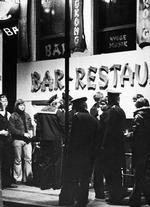 Hong Kong fotograferet i 1973, hvor der stadig var sømænd i gaderne. Foto: Ole Henning Hansen/POLFOTO