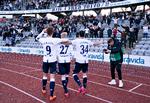 Efter mange tilskuerløse måneder kunne AGF-spillerne endelig fejre et mål sammen med deres fans, da Albert Grønbæk scorede til 1-0 mod Randers i Aarhus. Foto: Henning Bagger/Ritzau Scanpix