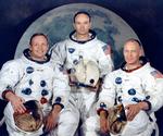 Neil Armstrong (t.v.), Michael Collins og Buzz Aldrin (t.h.) deltog i juli 1969 i Apollo 11-månelandingen. Af de tre mænd gik Collins som den eneste ikke på Månen. Foto: Nasa Nasa/Ritzau Scanpix