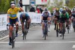 Emma Norsgaard slutter sin succesrige deltagelse i Festival Elsy Jacobs af med en overnbevisende spurtsejr. Foto: Photo Gomez Sport. 