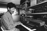 Japansk ambientmusik, kaldet kankyo ongaku, var stort set glemt internationalt set for bare 10 år siden. Men i løbet af de seneste par år har genren fået en renæssance på YouTube. Her ses musikeren Hiroshi Yoshimura. Arkivfoto Taizo Ochiai