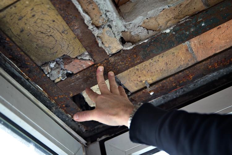 Mere fart på energirenovering af bygninger kan være en vej til at nå det nye klimamål for 2025. Foto: Jacob Ehrbahn/POLFOTO