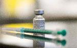 Kontrakt med BioNTech og Pfizer med mulighed for køb af 1,8 milliarder doser skal sikre vacciner til 2023. Foto: Thomas Kienzle/Ritzau Scanpix