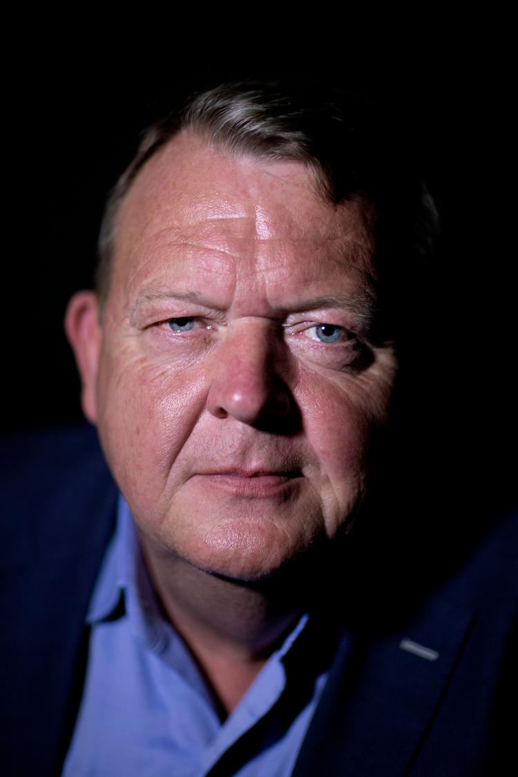 »Hvorfor præsenterer Venstre ikke sit eget bud på, hvordan partiet vil rejse sig fra meningsmålingernes aktuelle 11-12 pct. af vælgerne? Måske fordi Claus Hjort Frederiksens egen bitterhed og hævntørst har rod i den smertefulde erkendelse, at Lars Løkke Rasmussen er den bedste politiker, Venstre ikke længere har«, skriver Christian Jensen i denne klumme. Foto: Finn Frandsen/POLFOTO