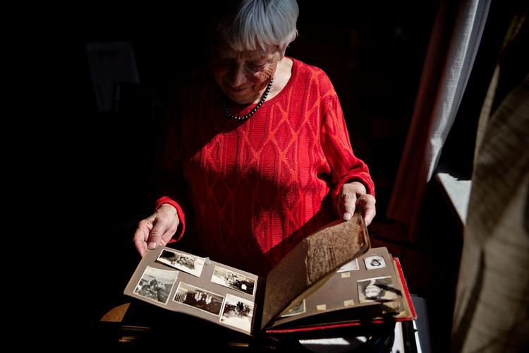Tove Vang var 10 år gammel, da politiet anholdt hendes far. Han kom i koncentrationslejr og døde kort efter sin hjemkomst.  Foto: Martin Lehmann