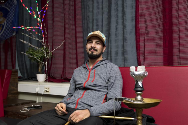 Raad al-Duhan blev i 2019 fængslet under mistanke for at være en trussel mod Sveriges sikkerhed. Han blev ikke dømt, men i stedet udvist med henvisning til samme trussel.  Foto: Pernilla Wahlman/Ritzau Scanpix