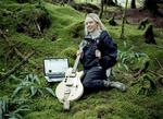 Sangerinden Vilde Tuv er ude med det mærkværdige album 'Melting Songs' hvor blokfløjten spiller hovedrollen. Foto: PR