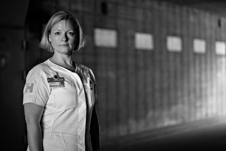 35-årige Louise Mønster har 10 års erfaring som sygeplejerske og otte som tillidsmand. Hun er klar til strejke – også selv om det måtte ramme ind i en eventuel tredje coronabølge.  Foto: Marius Renner/POLFOTO