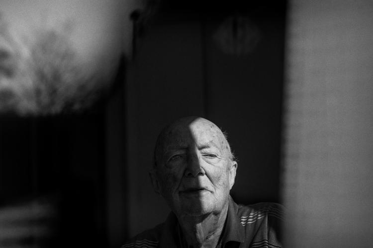 Knud Sørensen debuterede sent, 37 år gammel. Som 94-årig digter han endnu. Arkivfoto Joachim Ladefoged