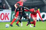 Ind imellem har Pione Sisto været den store profil, som FC Midtjylland håbede på, da klubben hentede ham hjem før sæsonen. I andre har han været langt under sit topniveau - og i 2-0-sejren over AGF forlod han banen frustreret og gestikulerede, da han blev skiftet ud.  Foto: Henning Bagger/Ritzau Scanpix