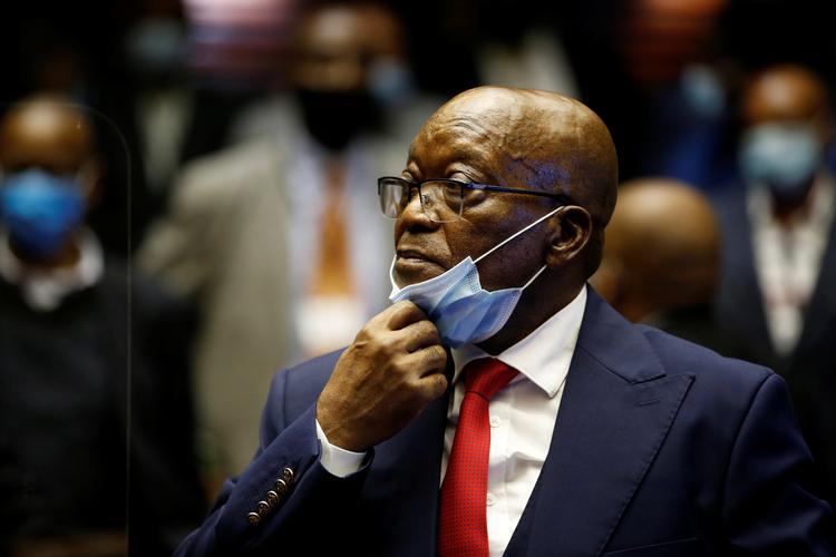 Jacob Zuma afviser, at han skulle have fået betaling for at sikre, at våbenhandel ikke blev undersøgt. Foto: Pool/Ritzau Scanpix