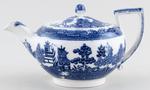 Tekanden fra Wedgwood er perfekt i sin form og funktion, skriver Steen Eiler Rasmusen. Her optræder den med blåt tryk, som er inspireret af kinesiske malerier.  Foto: Pr