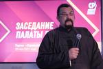 Steven Seagal ses her, da han blev præsenteret som medlem af ’Kun Rusland - Patrioter - For sandheden’.  Foto: Press Service Of The A Just Rus/Ritzau Scanpix