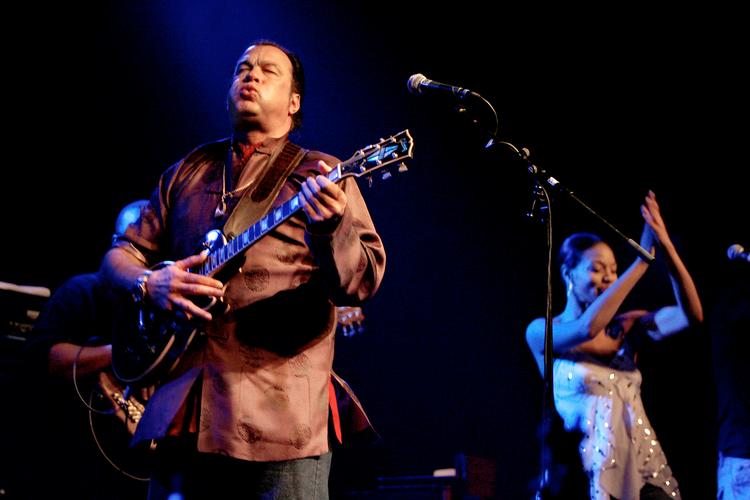  Koncert med skuespilleren og musikeren Steven Seagal i Pumpehuset i København 2007.   Foto: Jacob Ehrbahn/POLFOTO