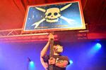 Bandet Teenage Bottlerocket ses her til en koncert i Hamburg i 2015.  Foto: Frank Schwichtenberg/Wikimedia Commons
