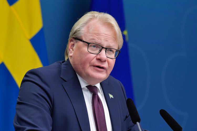 Sveriges forsvarsminister, Peter Hultqvist, afkræver både Danmark og USA flere svar i aflytningssagen Foto: Jessica Gow/Ritzau Scanpix
