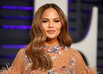 Det var usikkerhed, der fik den 35-årige model Chrissy Teigen til at internet-mobbe i mange år, fortæller hun i et opslag.  Foto: Danny Moloshok/Ritzau Scanpix