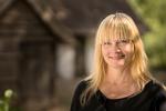 Liv Thomsen er en eminent og modig historieformidler. Alene det gør gensynet med landbrugshistorien 'Dengang vi var bønder' til en fornøjelse.  