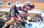 Mikkel Bjerg i aktion i sidste uges enkeltstart ved DM, hvor han måtte se sig overgået af Kasper Asgreen. Fra på lørdag er begge med i Tour de France.
 Foto: Claus Fisker/Ritzau Scanpix