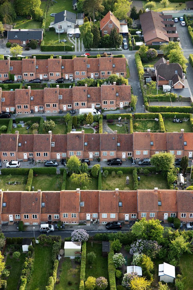 Navnlig i hovedstadsområdet er boligpriserne gået amok det seneste år; derfor er der behov for at begrænse adgangen til de risikable, afdragsfrie lån, mener Det Systemiske Risikoråd. Nej, siger regeringen.    Foto: Thomas Borberg/POLFOTO