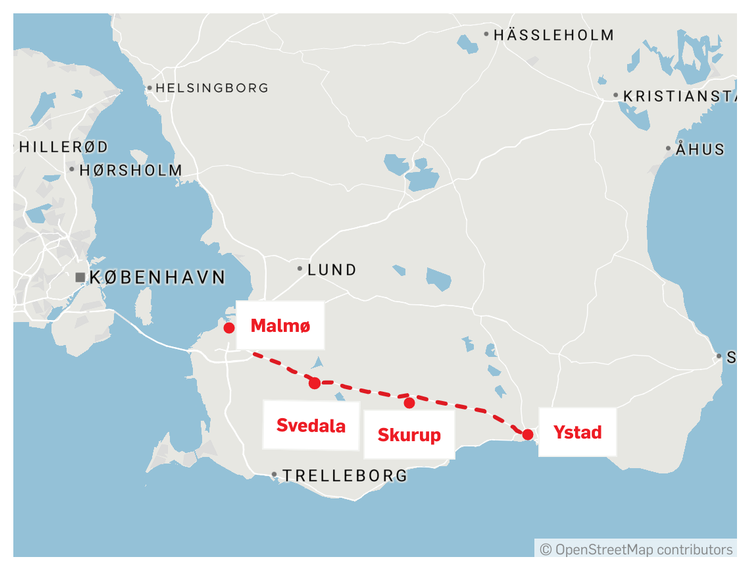 På den stiplede linje gennem Skåne har svensk politi siden april i år registreret sager med stenkast mod mange danske billister og én svensk. 