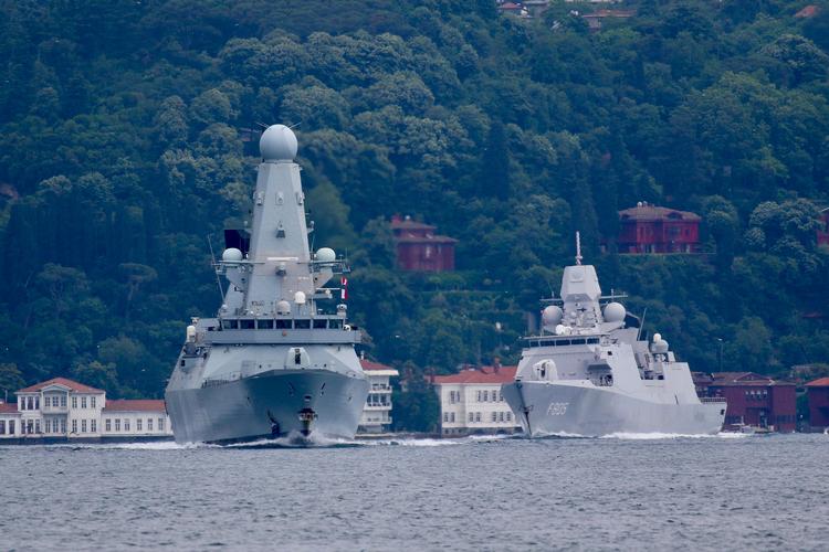 Destroyeren 'HMS Defender' er blevet centrum for en militær konflikt mellem Rusland og Storbritannien. Foto: Yoruk Isik (arkiv)/Ritzau Scanpix