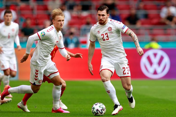  Kasper Dolberg og Pierre Emile Højbjerg i kampen mod Wales. Foto: Jens Dresling/POLFOTO