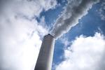 CO2-fangst er stadig et område, der kræver forskning, før det giver økonomisk mening. For en uge siden blev et pilotanlæg indviet på forbrændingsanlægget Amager Bakke. Foto: Ida Guldbæk Arentsen/Ritzau Scanpix
