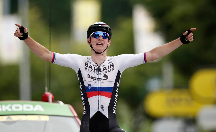 Sloveneren Matej Mohoric jubler over sejren på 9. etape efter et langt udbrud. Foto: Benoit Tessier/Ritzau Scanpix