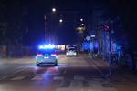 Politiet spærrede natten til lørdag området på Kronprinsessegade foran Christiania af efter et skyderi, hvor en 22-årig mand mistede livet.  Foto: Presse-fotos.dk/Ritzau Scanpix